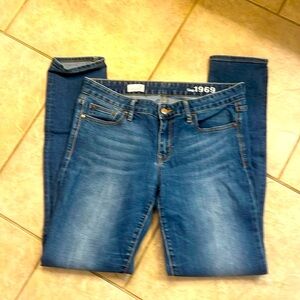 GAP Skinny Jeans - long length!